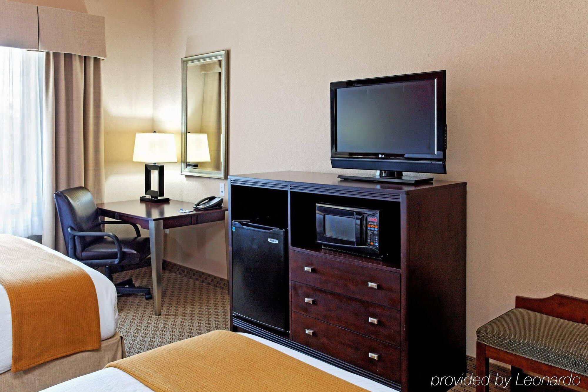 Holiday Inn Express Hotel & Suites Crestview South I-10 By Ihg Exterior foto